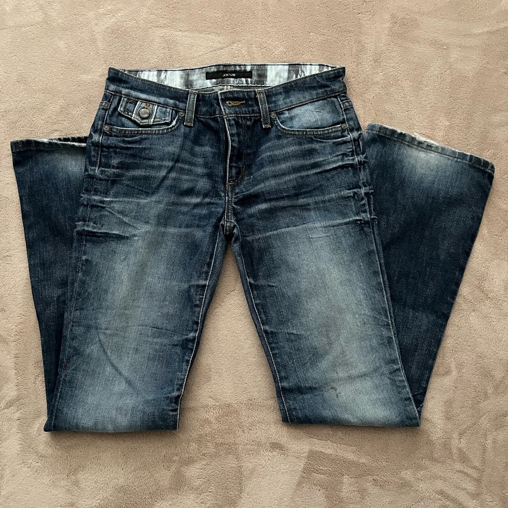 Classic Denim Blue Bootcut Jeans with Distressed Wash